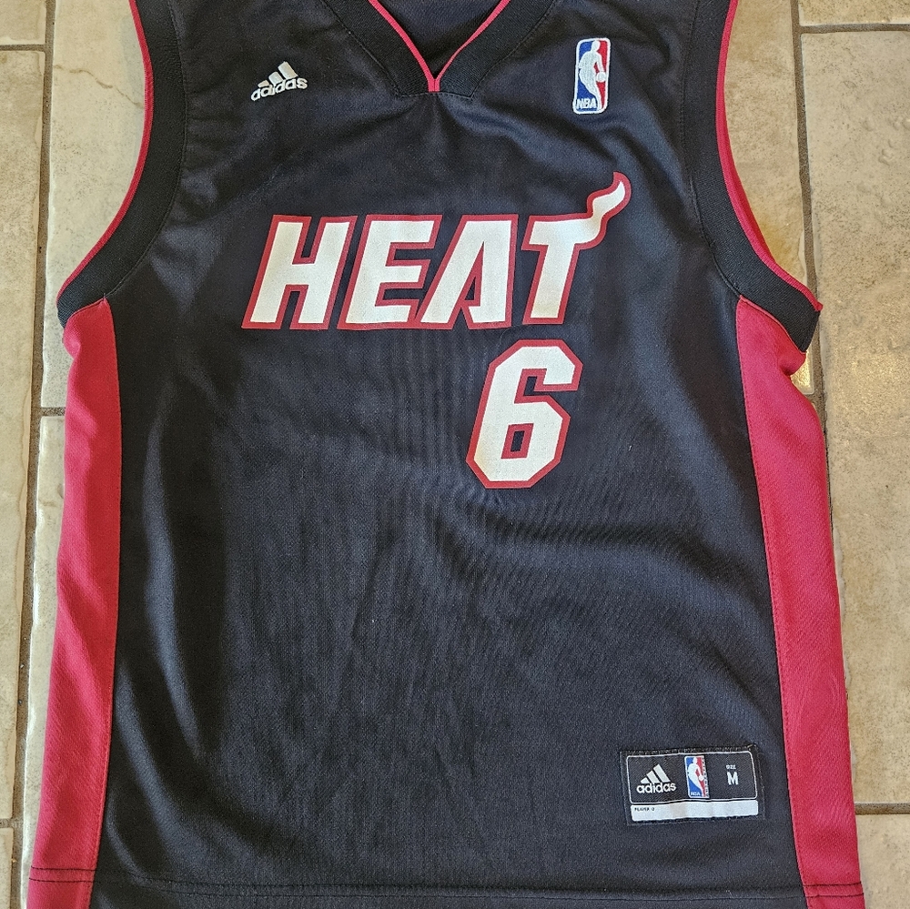 Miami Heat LeBron James Basketball NBA Jersey Size Youth Medium